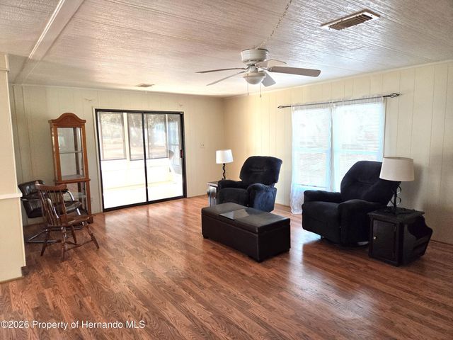 12130 Thornridge Street, Brooksville, FL 34613