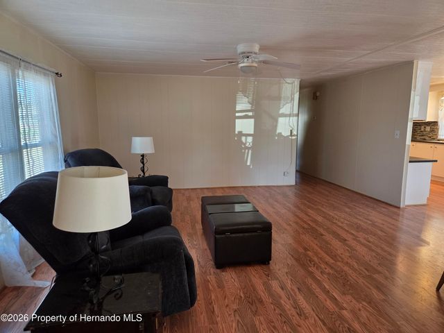 12130 Thornridge Street, Brooksville, FL 34613