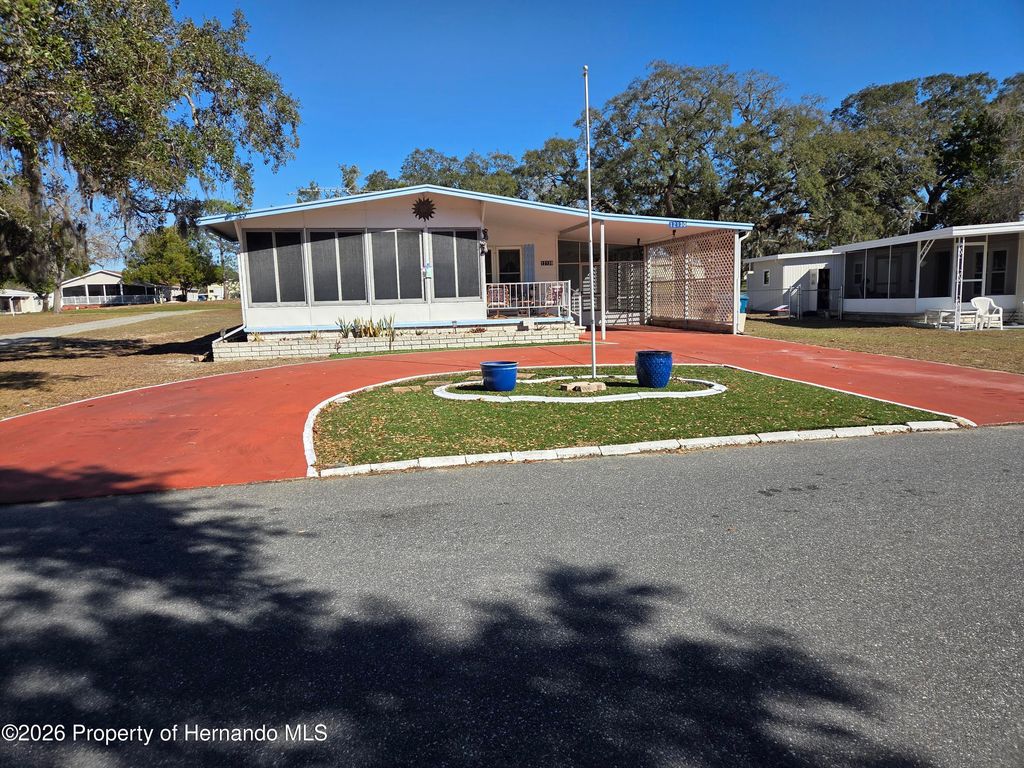 12130 Thornridge Street, Brooksville, FL 34613