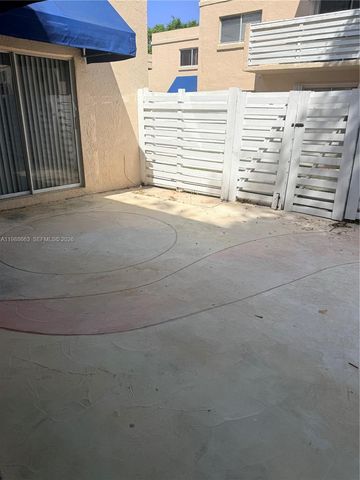 14343 SW 98th Ter, Miami, FL 33186