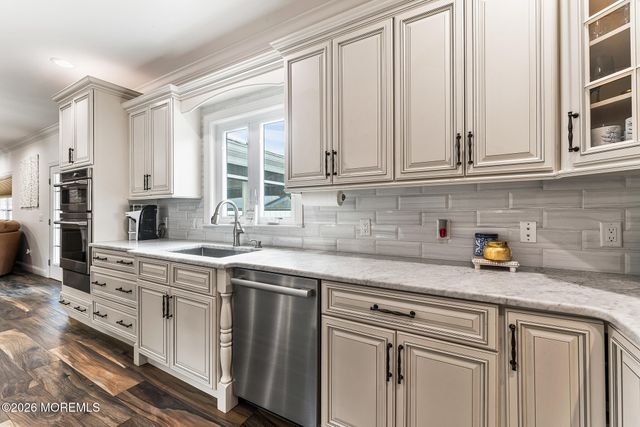 8 Cindy Court, Howell, NJ 07731