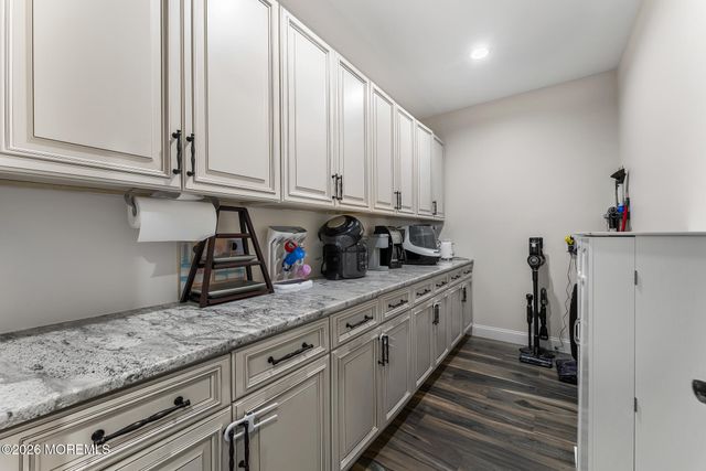 8 Cindy Court, Howell, NJ 07731