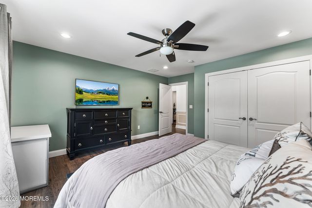 8 Cindy Court, Howell, NJ 07731