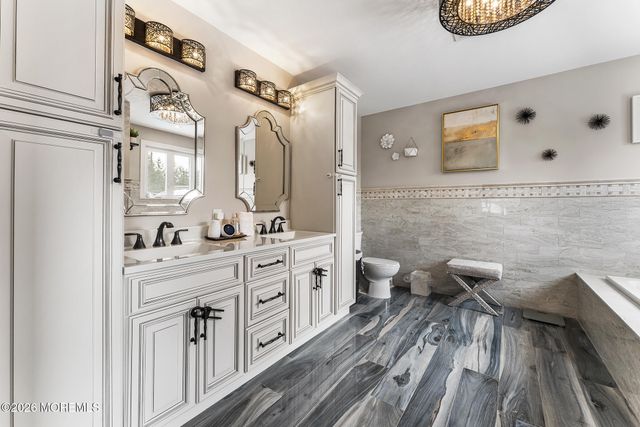 8 Cindy Court, Howell, NJ 07731