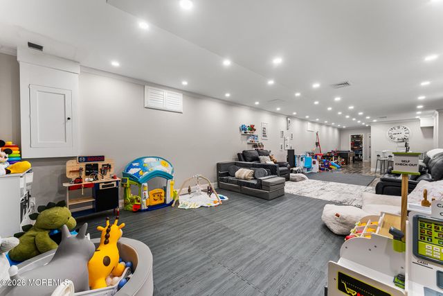 8 Cindy Court, Howell, NJ 07731