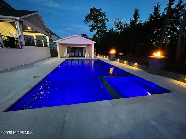 8 Cindy Court, Howell, NJ 07731