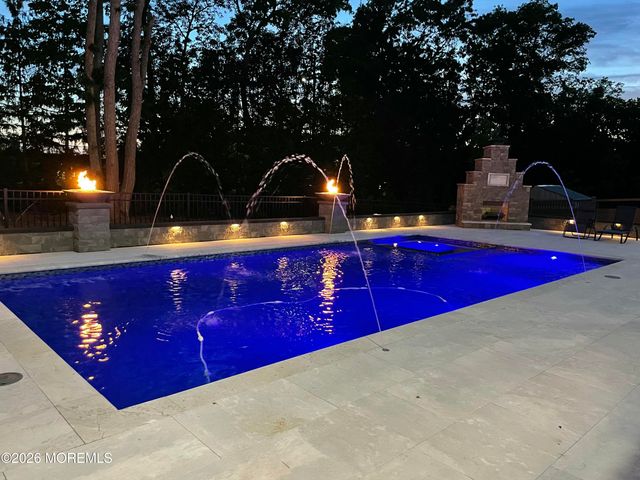 8 Cindy Court, Howell, NJ 07731