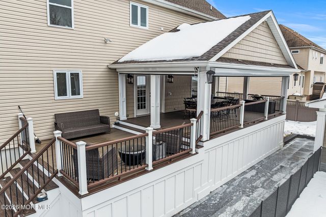 8 Cindy Court, Howell, NJ 07731