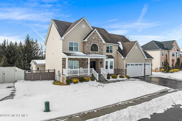 8 Cindy Court, Howell, NJ 07731