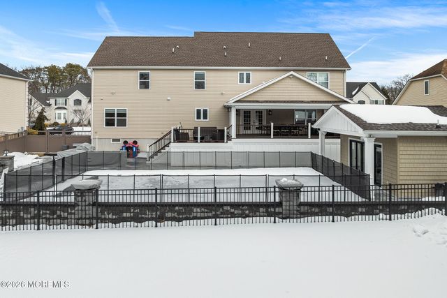 8 Cindy Court, Howell, NJ 07731