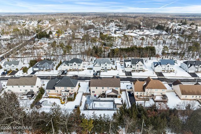 8 Cindy Court, Howell, NJ 07731