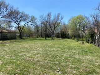 311 Vance ST, Taylor, TX 76574