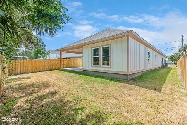 8214 Beach Drive, Panama City, FL 32408