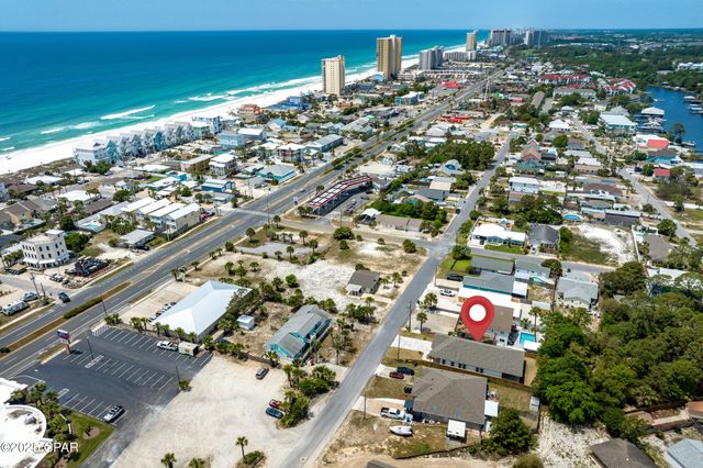 8214 Beach Drive, Panama City, FL 32408