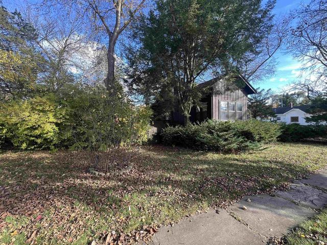 1102 Church Street, Wisconsin Dells, WI 53965