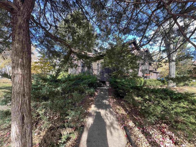 1102 Church Street, Wisconsin Dells, WI 53965