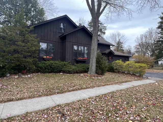 1102 Church Street, Wisconsin Dells, WI 53965