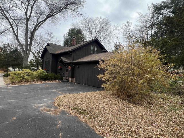 1102 Church Street, Wisconsin Dells, WI 53965