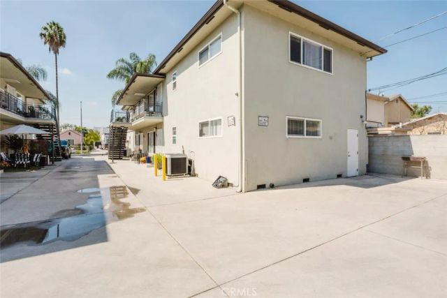 3131 Perlita, Los Angeles, CA 90039