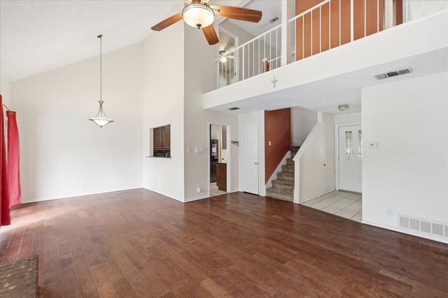 2204 Polo Club Court, Arlington, TX 76017