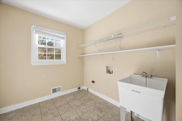 4228 Allenhurst Drive, Peachtree Corners, GA 30092