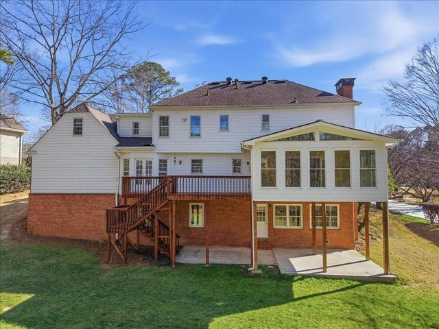 4228 Allenhurst Drive, Peachtree Corners, GA 30092