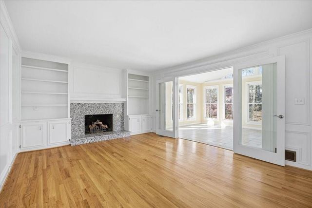 4228 Allenhurst Drive, Peachtree Corners, GA 30092