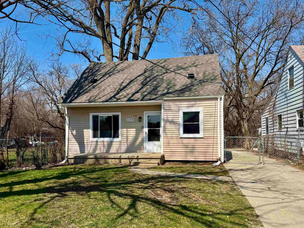 2289 Connell Street, Burton, MI 48529