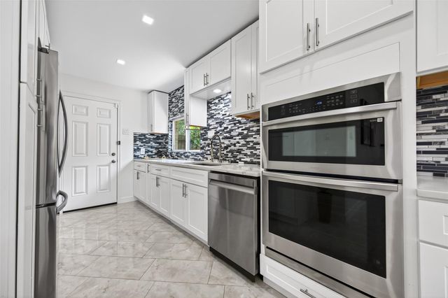 22106 Elsinore Drive, Katy, TX 77450