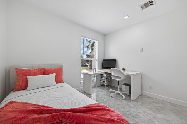22106 Elsinore Drive, Katy, TX 77450