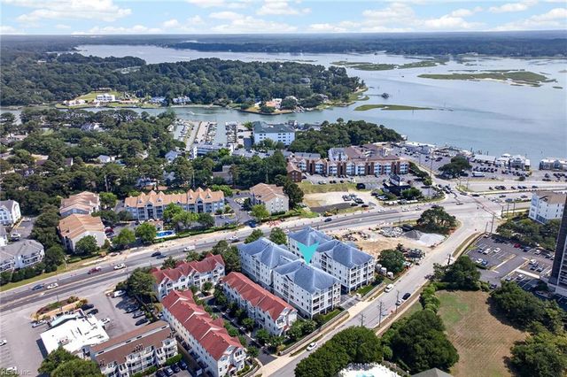 2300 Page Harbor Lndg Apt 101, Virginia Beach, VA 23451