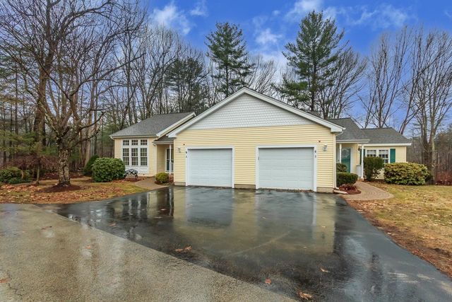 6 Lincoln Drive, Londonderry, NH 03053