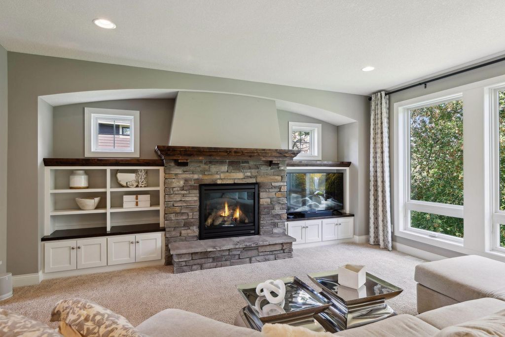 3365 Osgood Way N, Baytown Twp, MN 55082