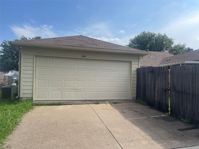 7614 Cousteau Drive, Rowlett, TX 75088