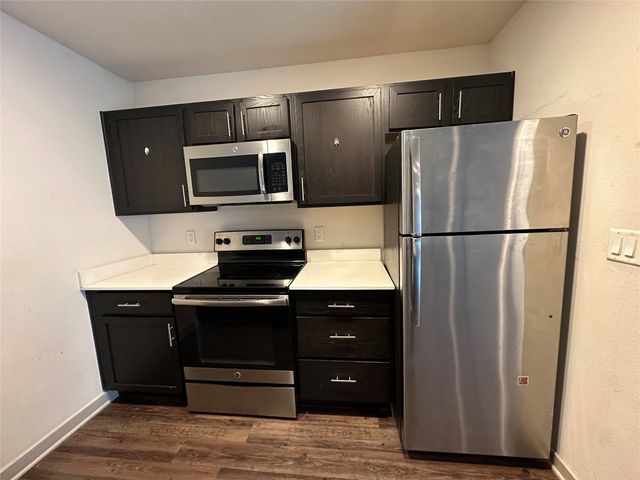 2106 Bennett Avenue 210, Dallas, TX 75206