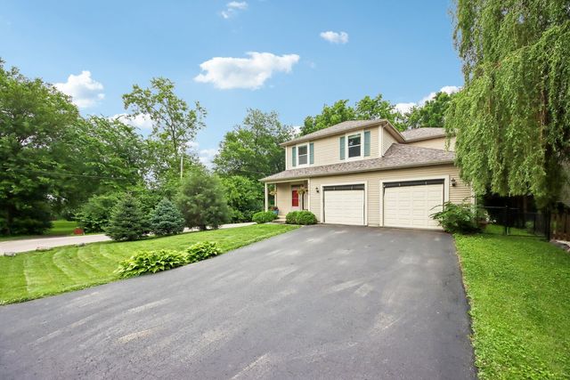 5105 W Flanders Road, Mchenry, IL 60050