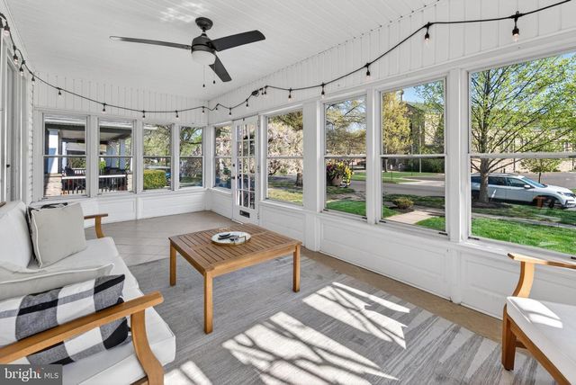 406 LINDEN AVE, Riverton, NJ 08077
