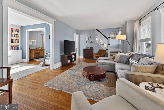 406 LINDEN AVE, Riverton, NJ 08077