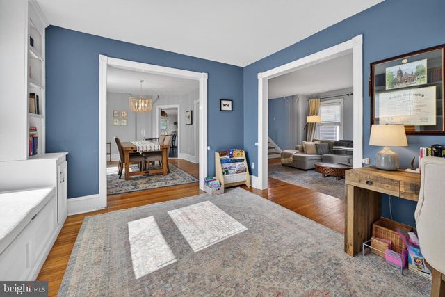 406 LINDEN AVE, Riverton, NJ 08077