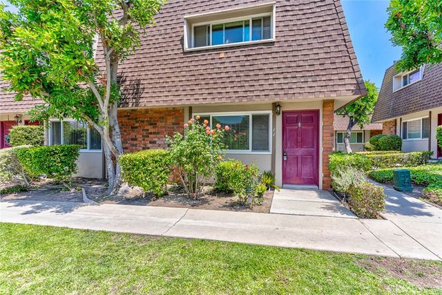3733 N Harbor 44, Fullerton, CA 92835