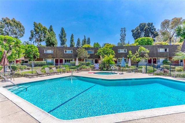 3733 N Harbor 44, Fullerton, CA 92835