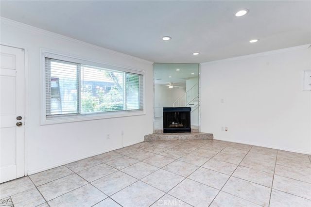 3733 N Harbor 44, Fullerton, CA 92835