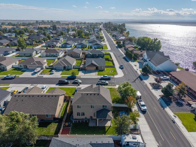 401 S Birch Street, Moses Lake, WA 98837