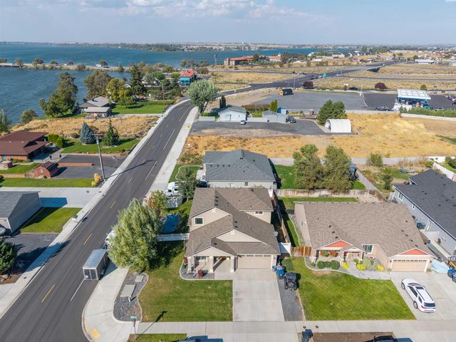 401 S Birch Street, Moses Lake, WA 98837