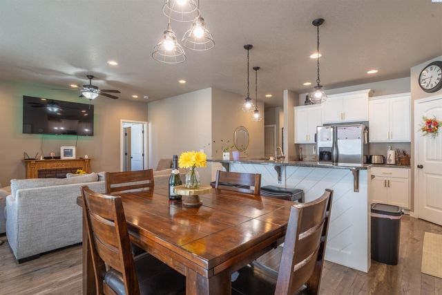 401 S Birch Street, Moses Lake, WA 98837