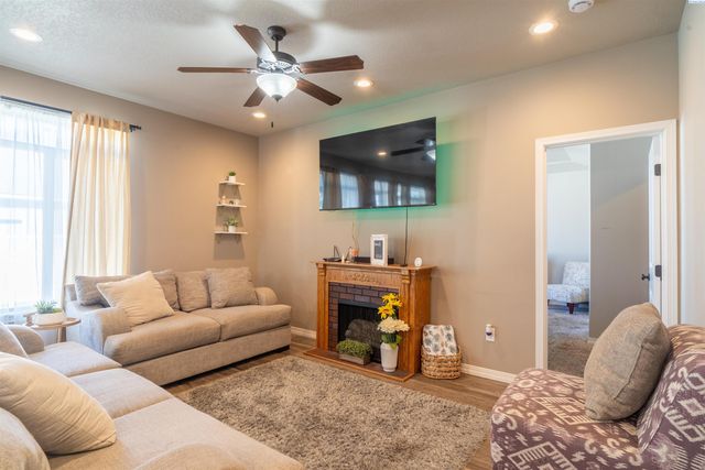 401 S Birch Street, Moses Lake, WA 98837