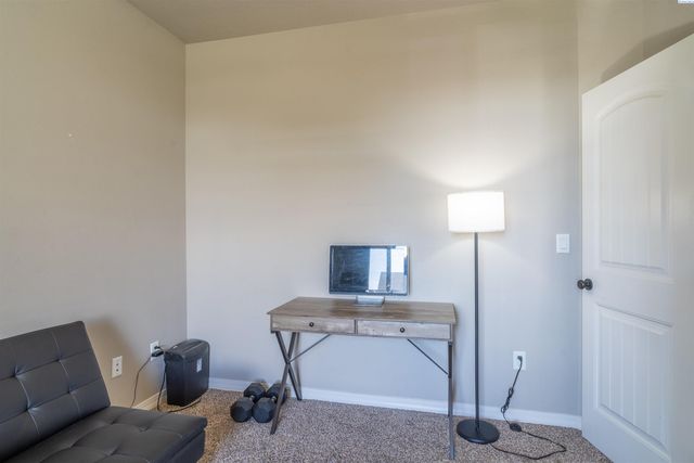 401 S Birch Street, Moses Lake, WA 98837