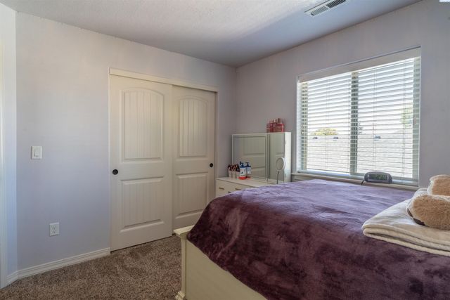 401 S Birch Street, Moses Lake, WA 98837