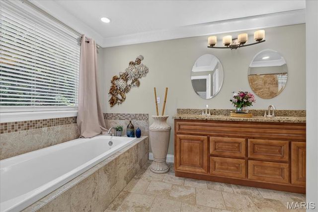 560 Legends View Drive, Eureka, MO 63025