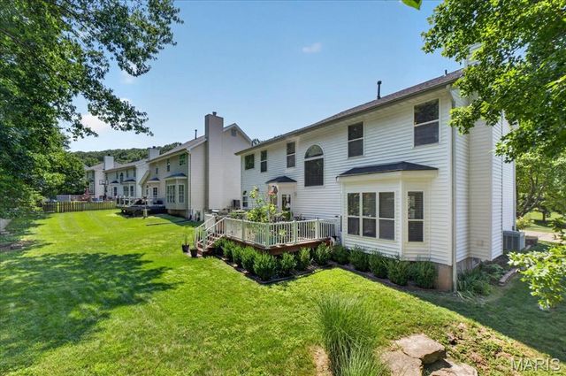 560 Legends View Drive, Eureka, MO 63025